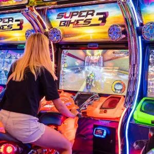 🎮 Zapoj se do vysílání a vyhraj 5 000 Kč na zábavu!